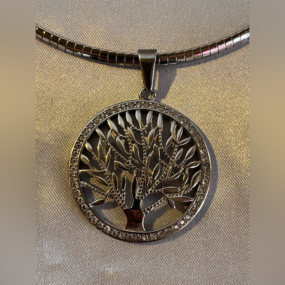 Beautiful Stainless Steel Tree of Life Pendant Necklace 🌳💕